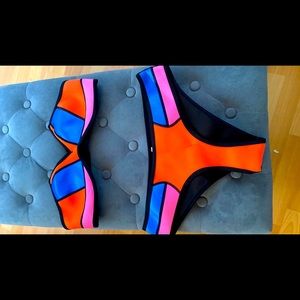 Swimsuit bikini bandeau in neoprene size L